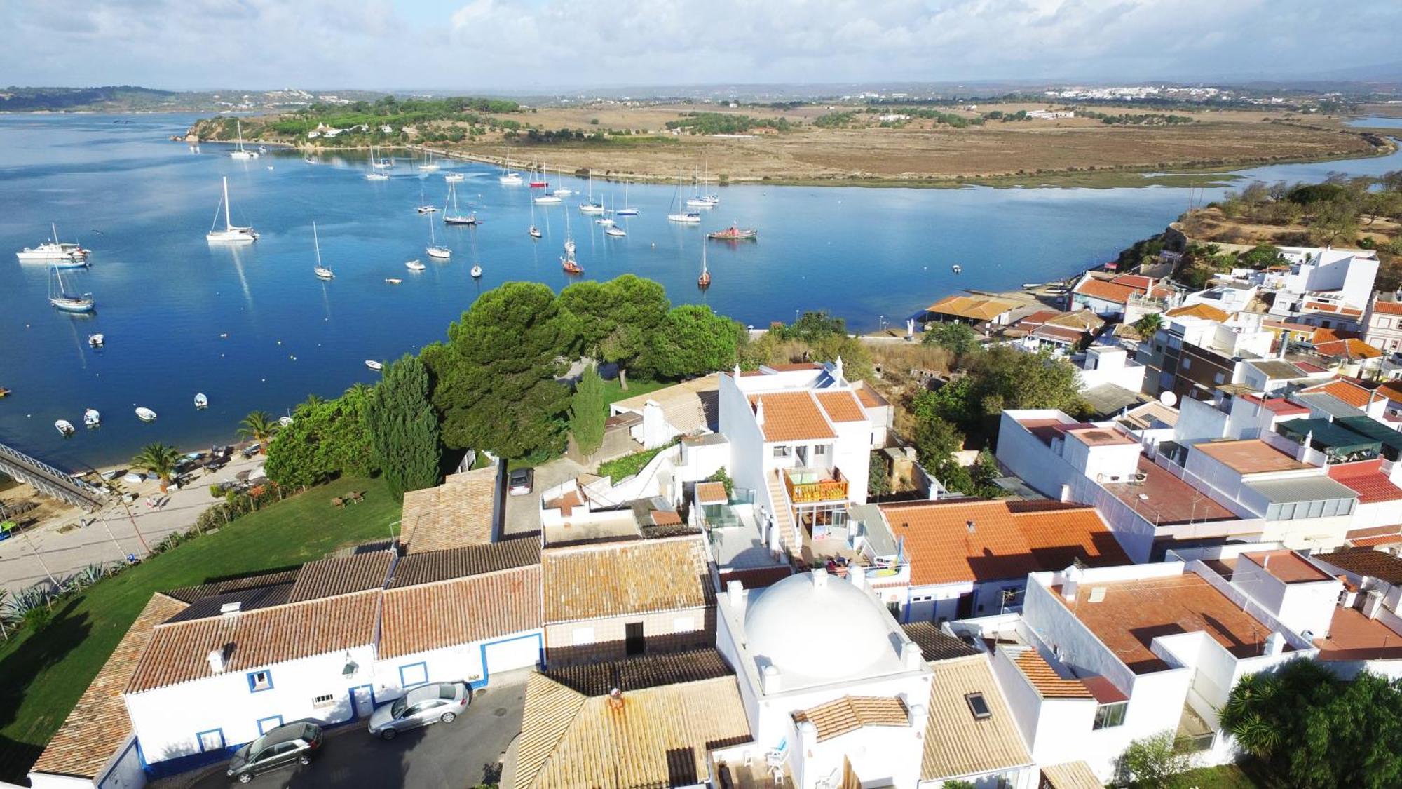 Ria Hostel Alvor Portimão Eksteriør bilde